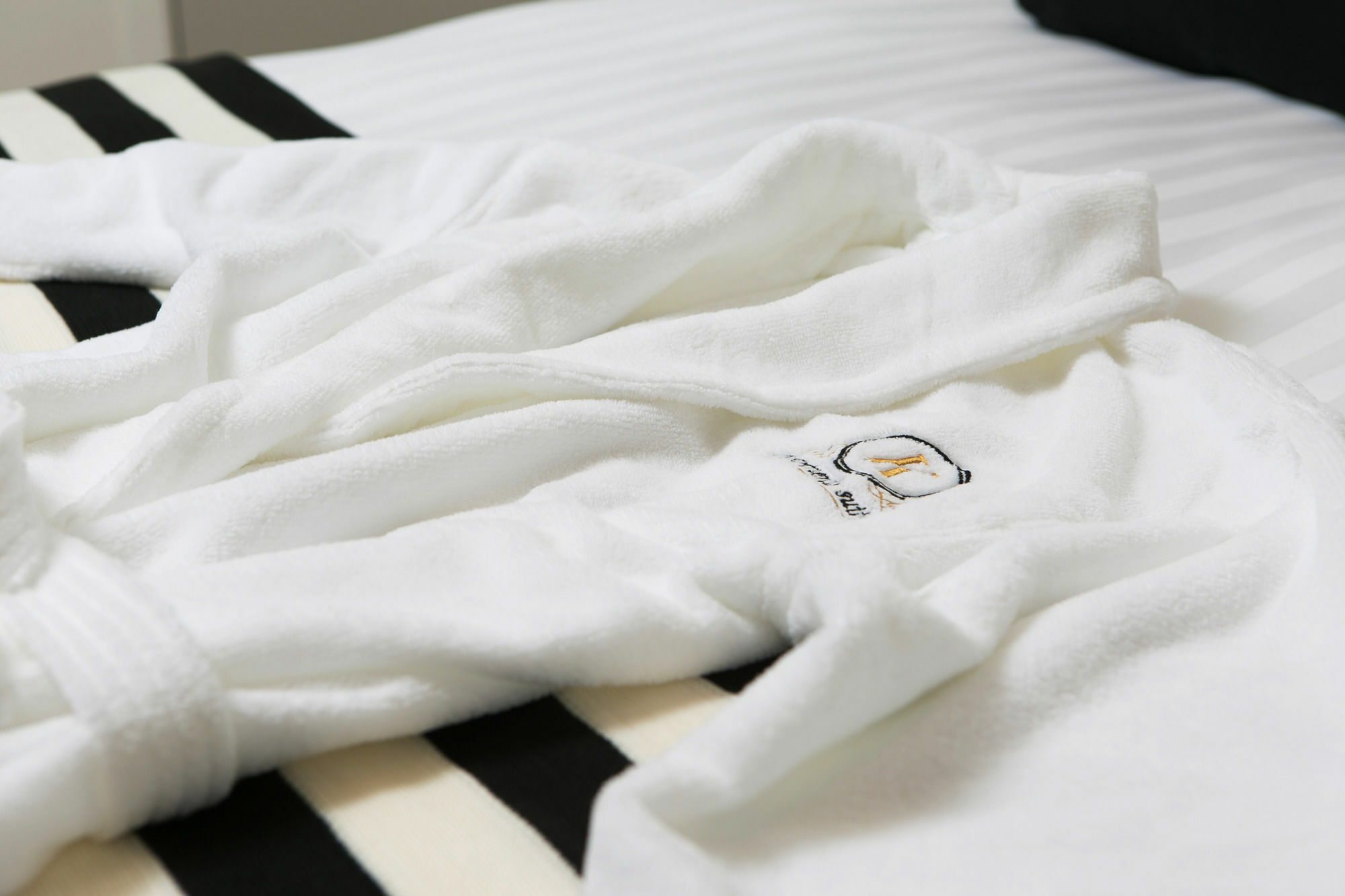 تل أبيب K Suites Tlv By The Beach المظهر الخارجي الصورة